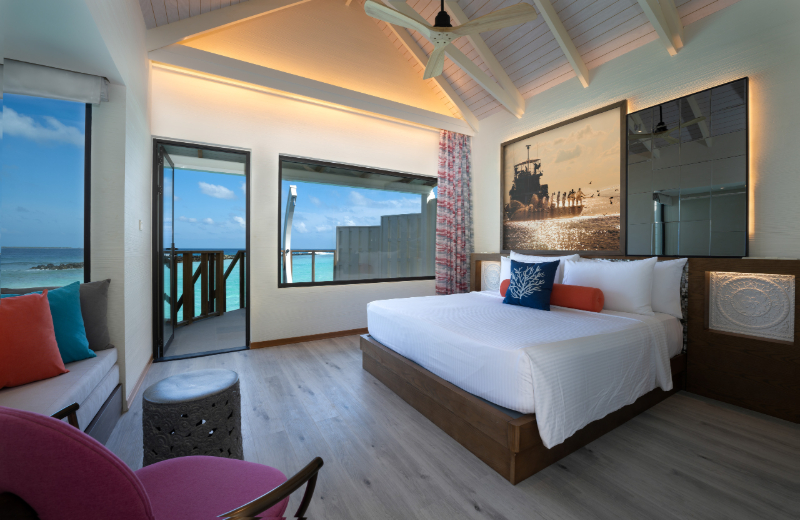 OBLU-XPERIENCE-AILAFUSHI-WATER-VILLA-BEDROOM-WITH-VIEW-6
