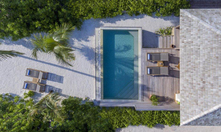 Hurawalhi Island Resort's Beach Sunset Pool Villa Is An Incomparable Beauty