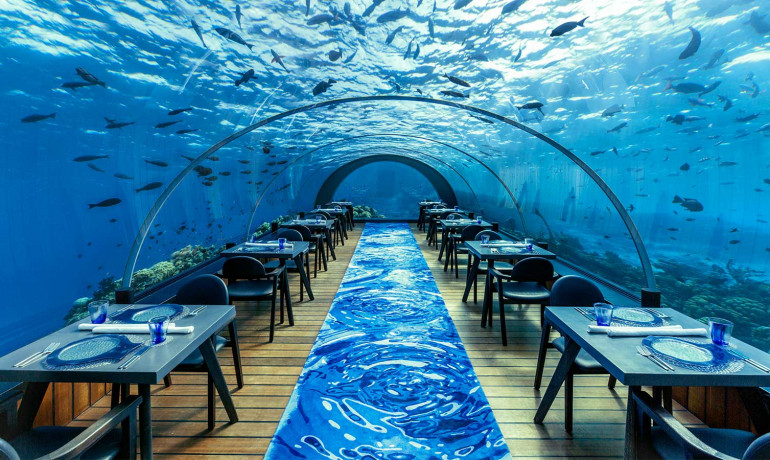 Canneli and 5.8 Undersea: Hurawalhi Island Resort's Culinary Beauties