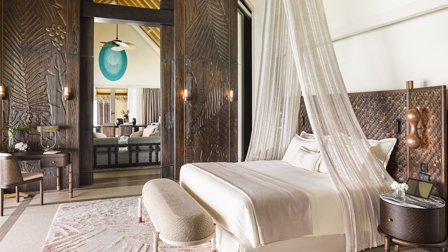 joali-maldives-three-bedrooms-ocean-interior-bedroom