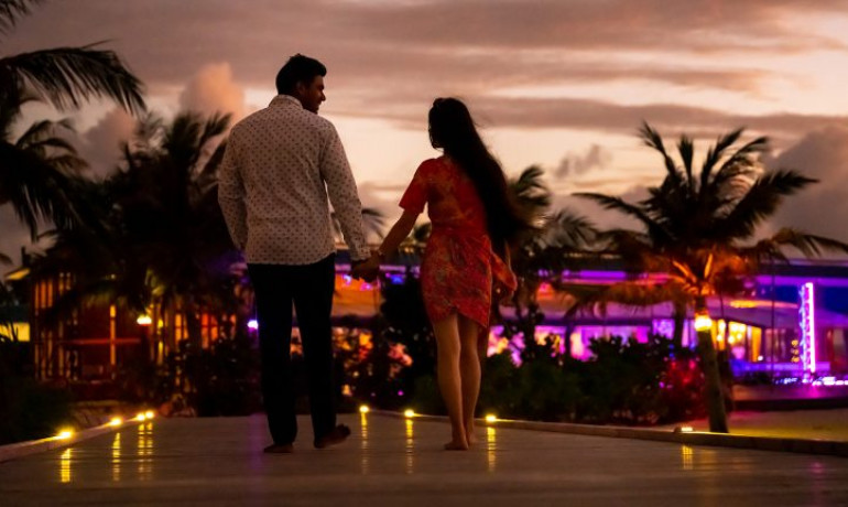 This Valentines’ Day, Plan your Romantic Getaway with Oaga Art Resort with their "All You Need is Love" Special Package